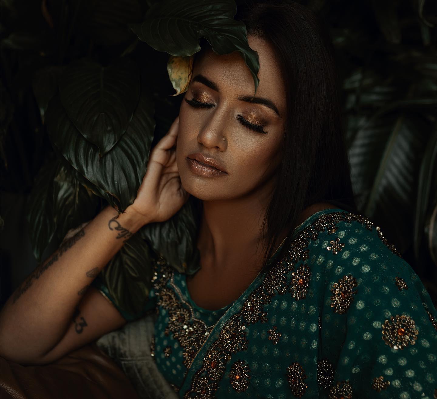 South Asian bride with bronzed glow